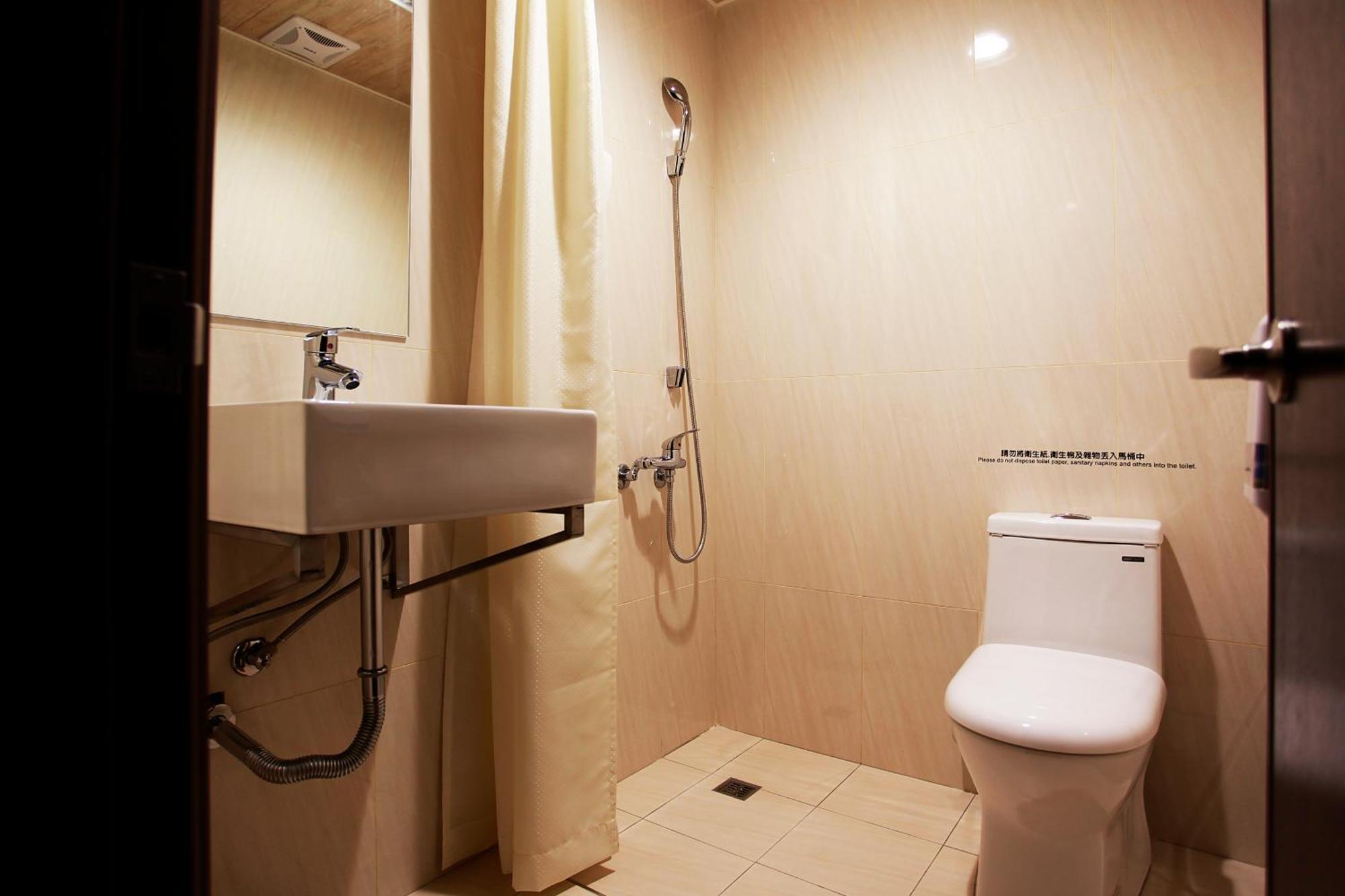Backpackers Hostel - Ximen Taipei Oda fotoğraf