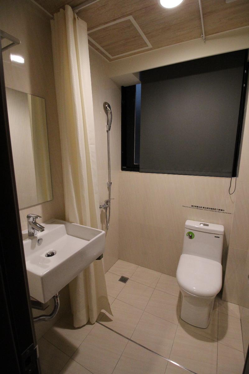Backpackers Hostel - Ximen Taipei Dış mekan fotoğraf