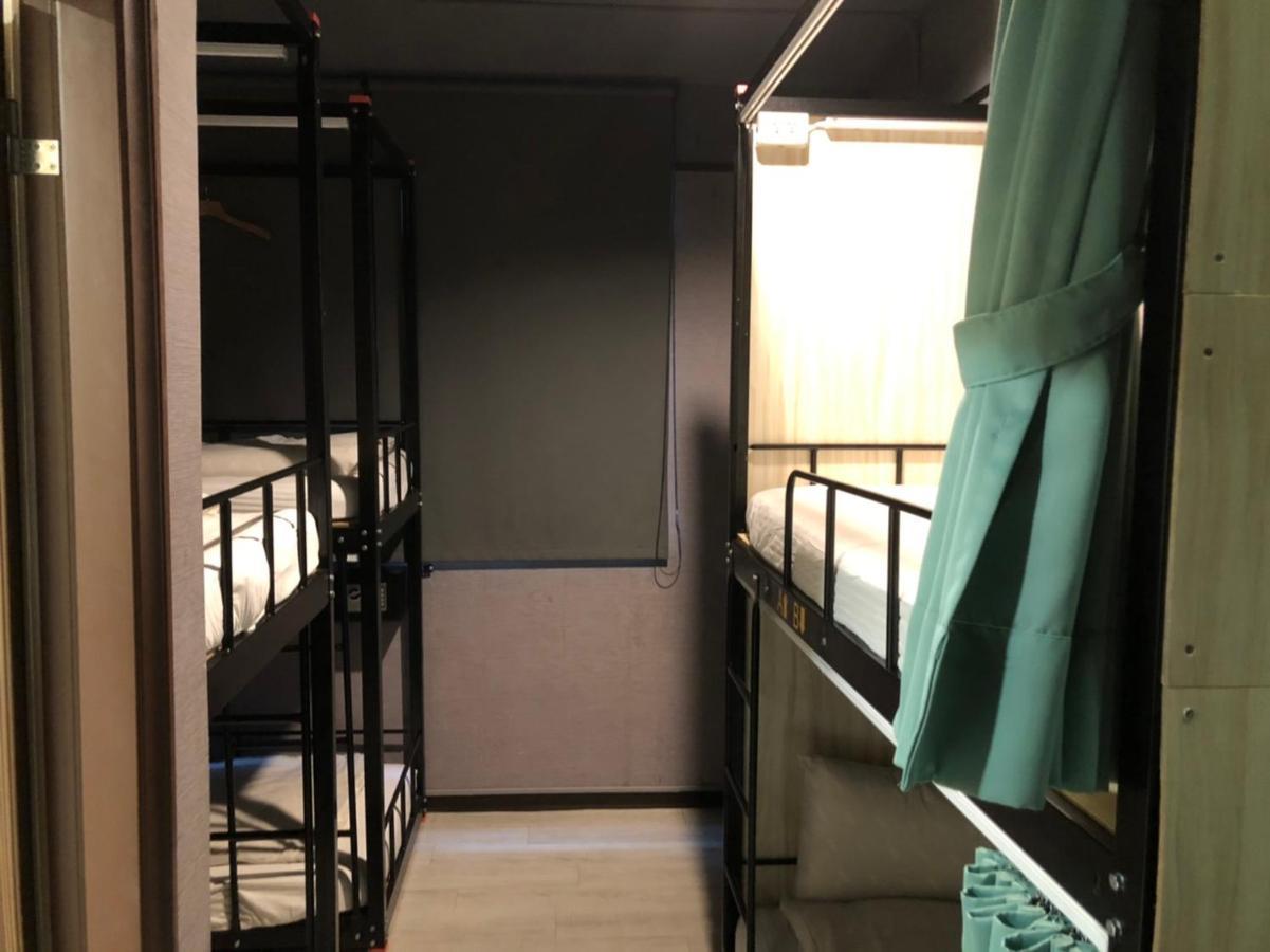 Backpackers Hostel - Ximen Taipei Dış mekan fotoğraf